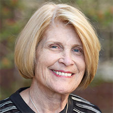 Helen Hintz headshot