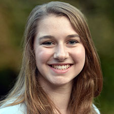 Erika Exton headshot