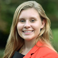 Hanna Leonard headshot