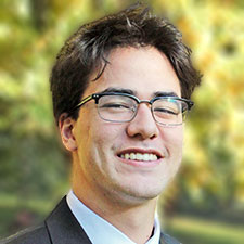Daniel Lee headshot