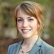 Erika Veiszlemlein headshot