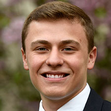 Elijah Reber headshot