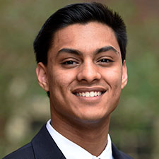 Avinash Saraiya headshot